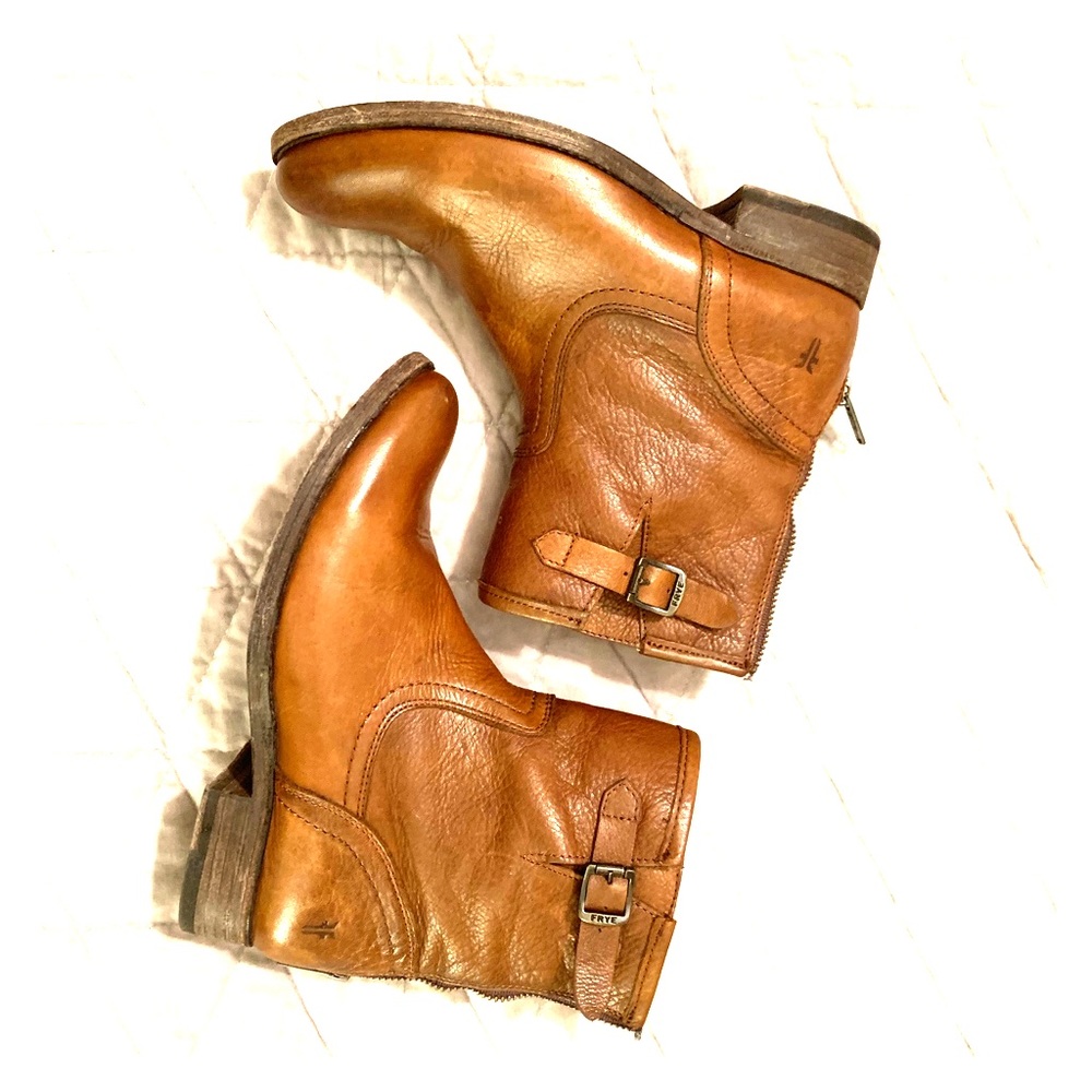 Frye boots Cognac 5.5 back zipper
